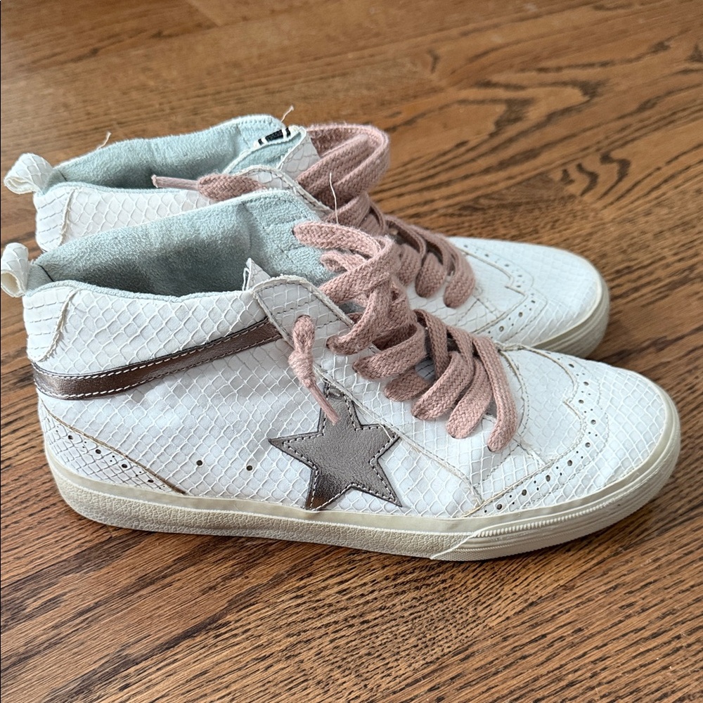 Shushop Pauline White leather High-Top Sneakers with Pink Laces sz 6.5